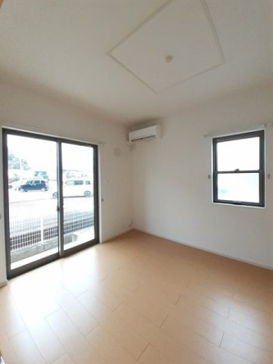 【内装】 | ストロベリーガーデンＢ