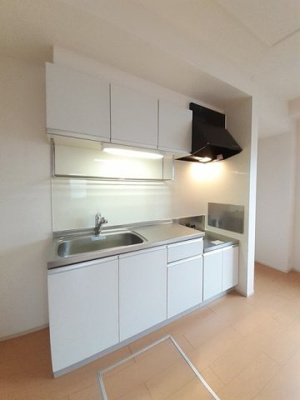 【キッチン】 | ストロベリーガーデンＢ