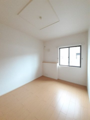 【内装】 | ストロベリーガーデンＢ