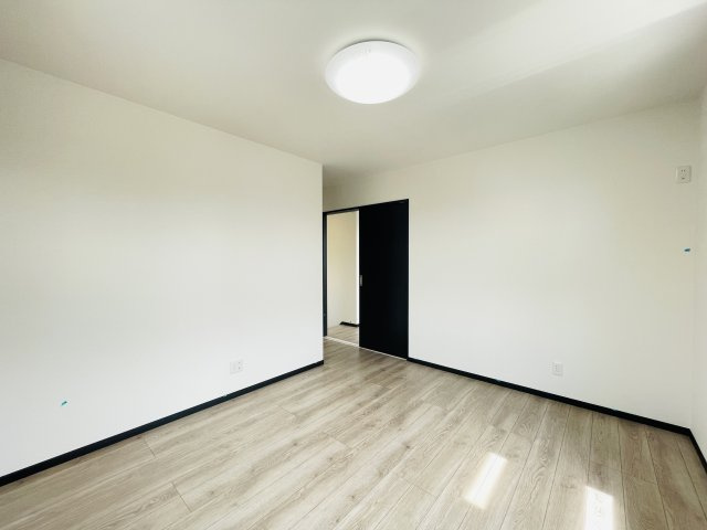 【寝室】 | 大里郡寄居町第5期　ワイウッドコート　新築戸建　全4区画　3号棟