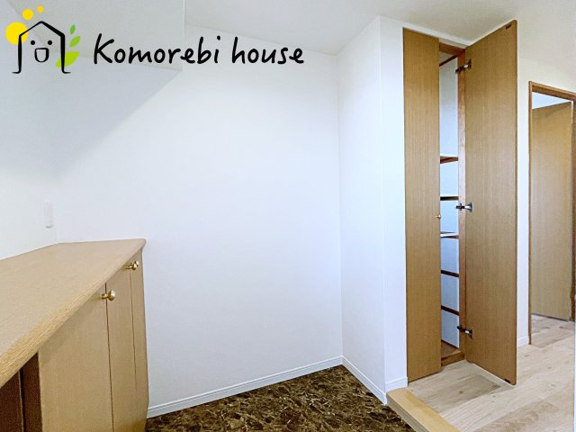 ルネ・グランテラスの玄関|ゆったりとした玄関です