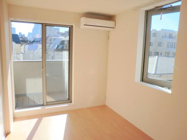 ガーデン　カメリアの寝室