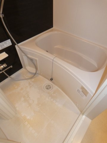 ガーデン　カメリアの浴室|別部屋参考写真