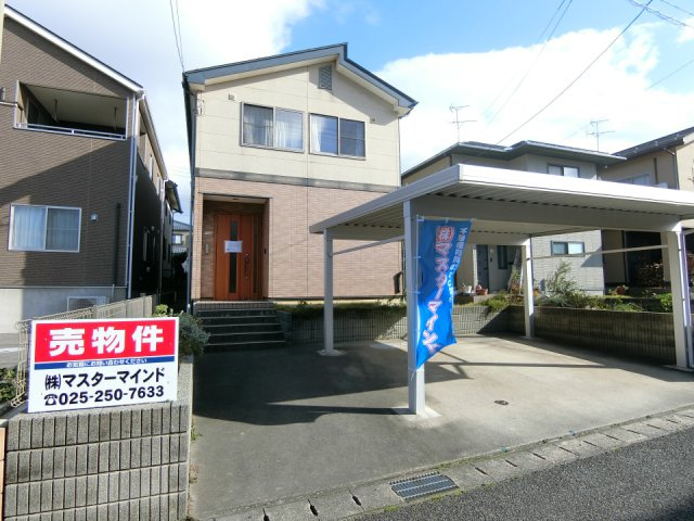 新潟市西区五十嵐二の町