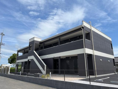 【エントランス】 | ルノン | 外観写真（昼）