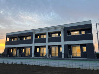 【その他共用部分】 | ルノン | 外観写真（夜）