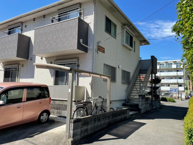 ハイツレジェンドの外観