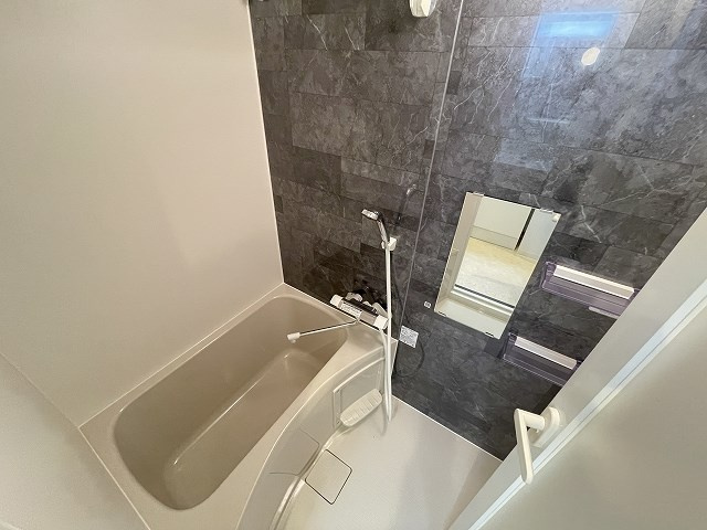 MAYFAIR OIKE PREMIUM（メイフェアオイケプレミアム）の浴室