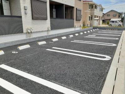 【駐車場】 | ポローニアＥ