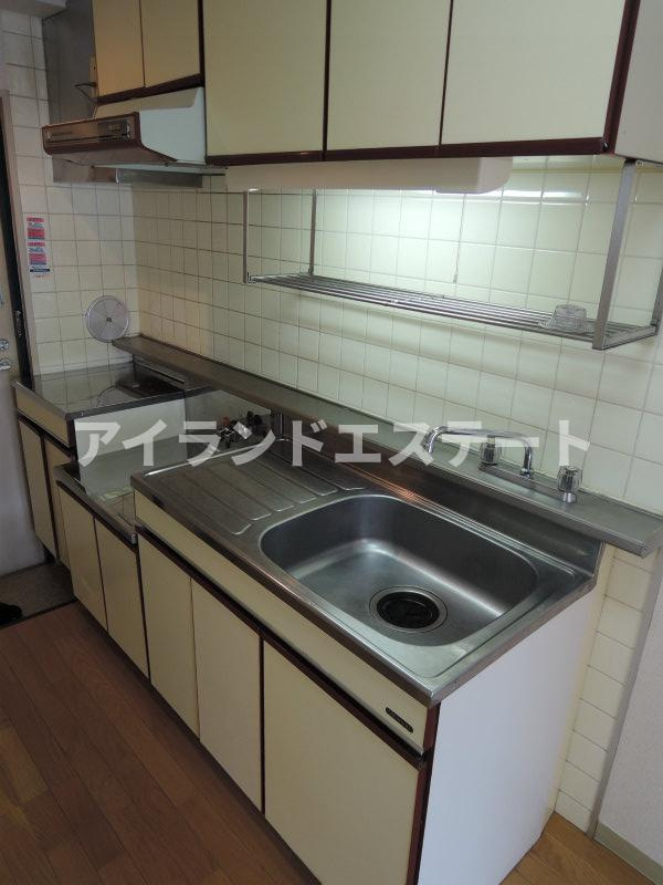 NSハイム　バストイレ別　脱衣所　角住戸のキッチン