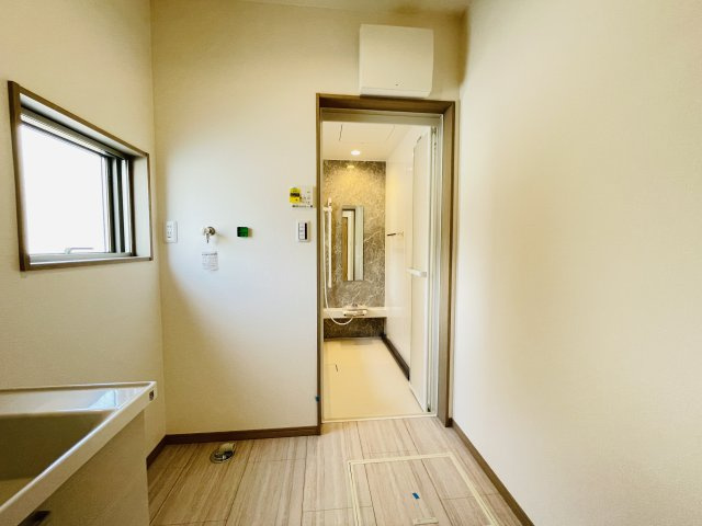 【脱衣所】 | 大里郡寄居町第5期　ワイウッドコート　新築戸建　全4区画　4号棟