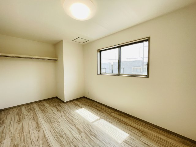 【洋室】 | 大里郡寄居町第5期　ワイウッドコート　新築戸建　全4区画　4号棟