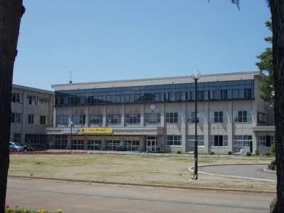 【周辺】 | サニーマーヨバレーＢ | 大曲中学校まで1400m