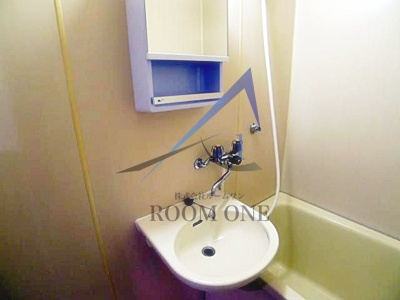 第１０ナトリビルの洗面所|洗面台です。