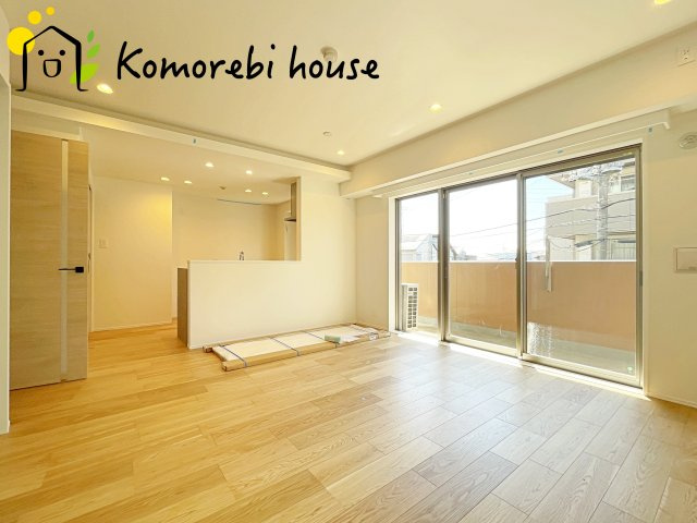 ミオカステーロ大宮の居間・リビング|26.3.12撮影済み