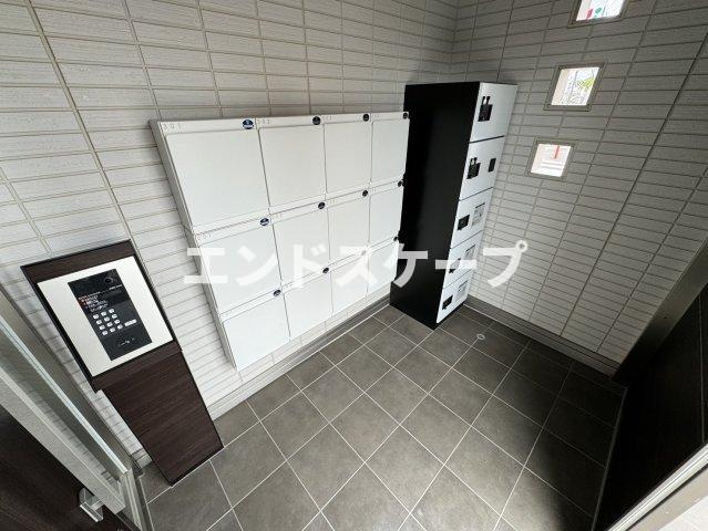 アリビオ前橋のエントランス|高崎、前橋、伊勢崎エリアのお部屋探しはエンドスケープまで！お客様の理想お聞かせ下さい♪