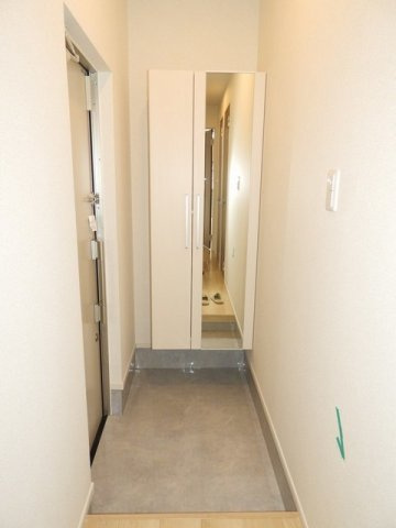 ファイン　セイバリーの玄関|明るい玄関です