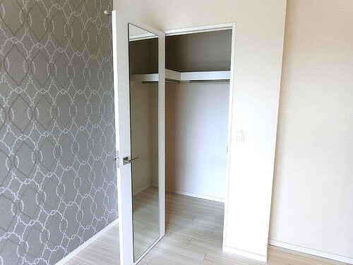 シティトリエ京橋の収納|ウォークインクロゼット　※2023年9月撮影