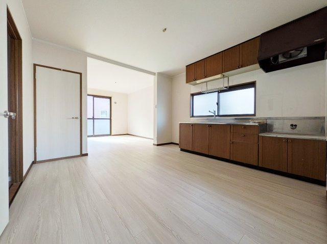 セジュール仁科　Cの居間・リビング