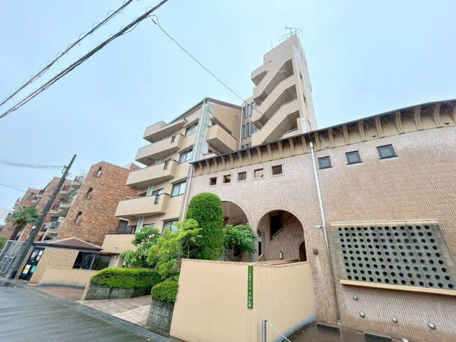 パティオ上新庄の外観
