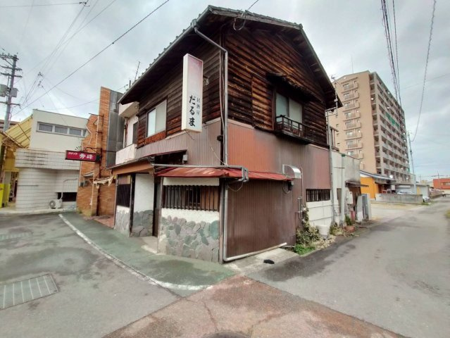 西条市大町837-9の外観