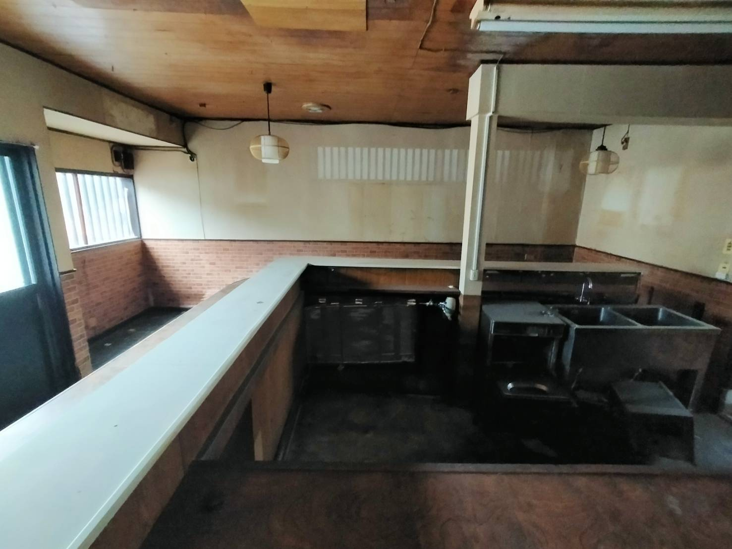 西条市大町837-9のキッチン