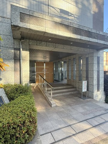 日神パレステージさいたま新都心のエントランス|共用部・エントランス