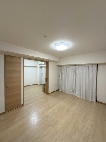 日神パレステージさいたま新都心の居間・リビング|リビング