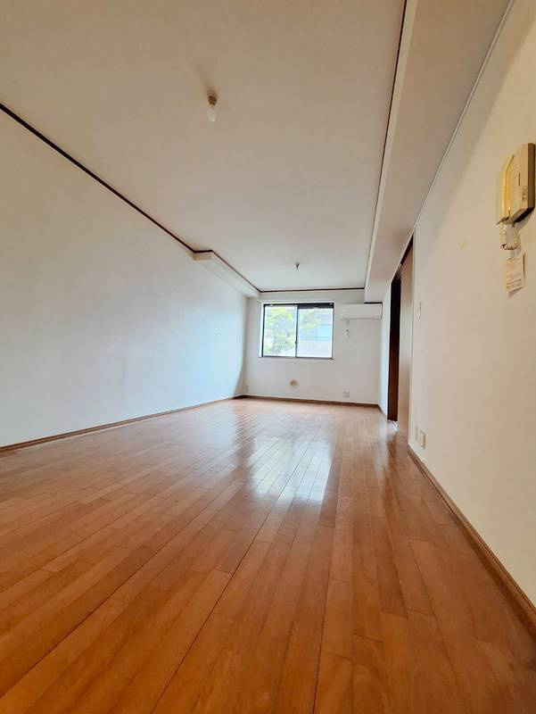 ＰＩＮＯの居間・リビング|★明るいフローリングのお部屋です★