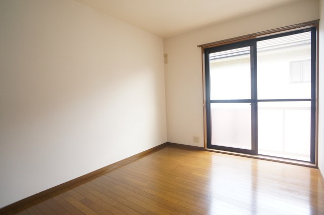 エステートピアSAKAMOTOの居間・リビング