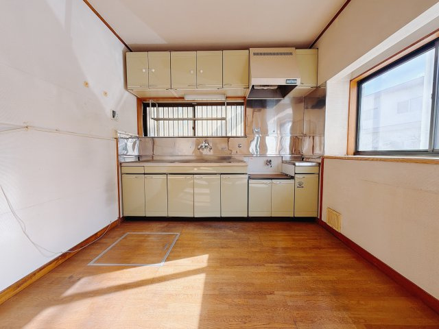 【中古戸建】前橋市前箱田町のダイニング|■ダイニング｜出来上がった料理を運びやすいダイニング♪お料理中も家族との会話がはずみます♪