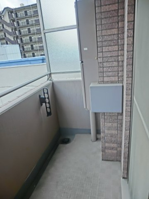 【バルコニー】 | ガーラ東日本橋