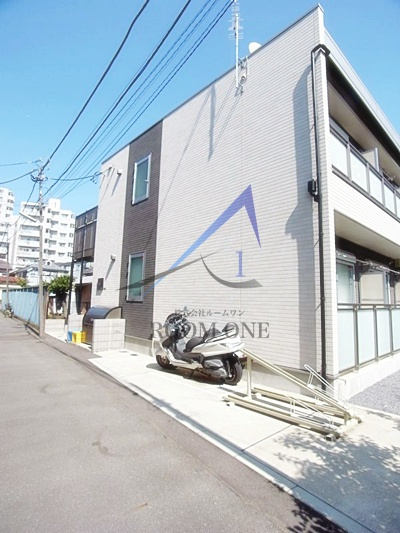 リブリ・西新井大師