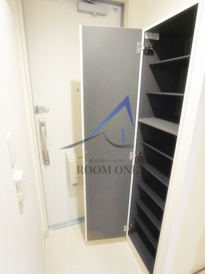 リブリ・西新井大師の玄関|玄関です。