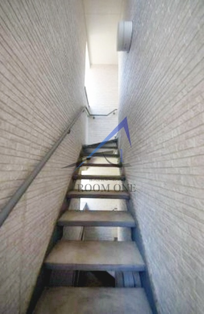 ロイヤルブルーゲート五反野