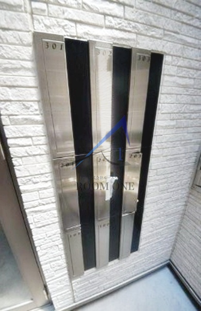 ロイヤルブルーゲート五反野