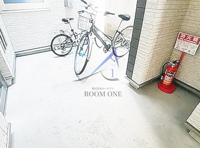 ロイヤルブルーゲート五反野