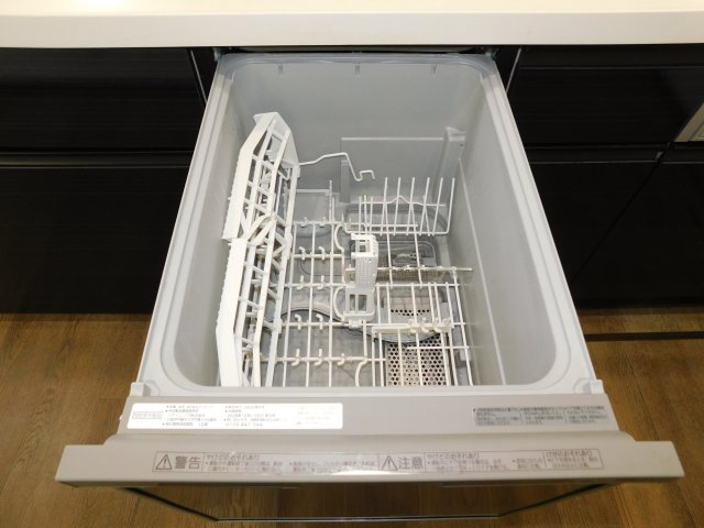 あま市七宝町秋竹四町田の中古一戸建のキッチン|◇食洗機◇　　家事の負担を軽減する便利な食洗機付き！