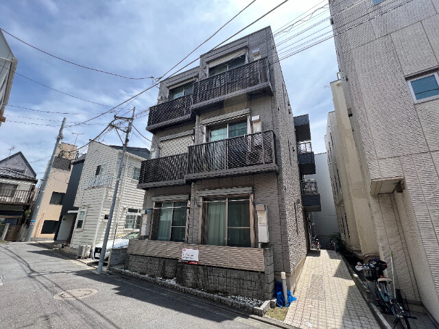 プレミア・エステート