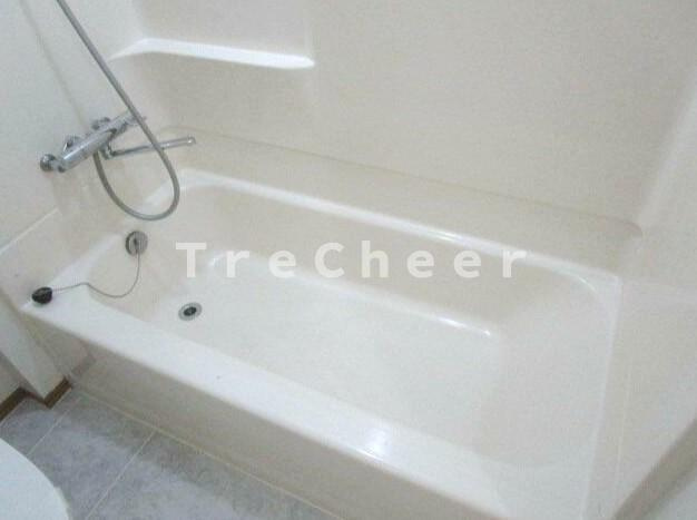 メゾンコーワの浴室