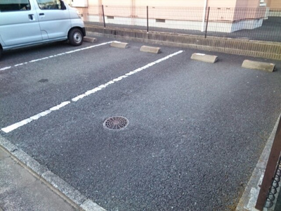 【駐車場】 | 石井ハイツⅢ | 駐車スペースもあります