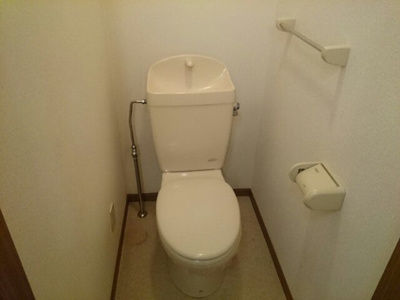 【トイレ】 | 石井ハイツⅢ | シンプルで使いやすいトイレです