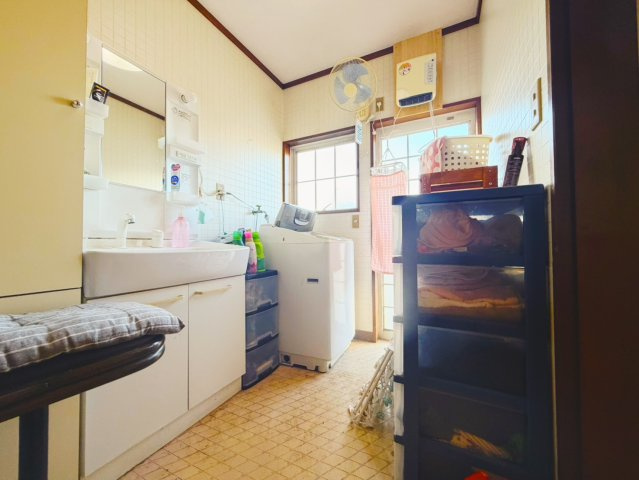 古家有　館林市大街道中古住宅の洗面所