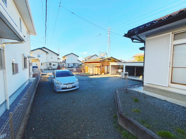 古家有　館林市大街道中古住宅の駐車場