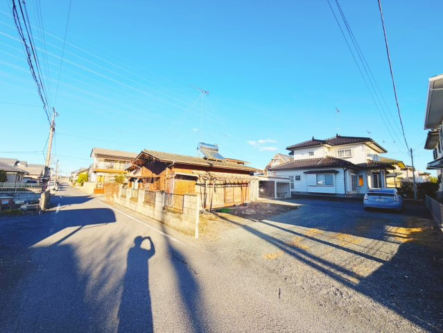 古家有　館林市大街道中古住宅の前面道路含む現地写真
