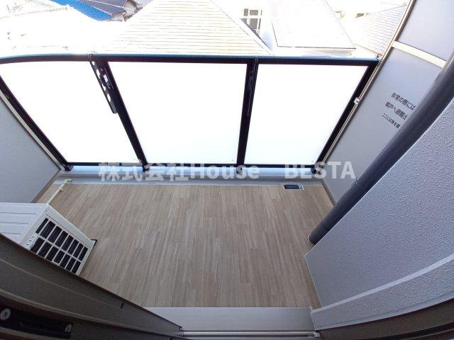 プレサンス神戸長田ラディアラのバルコニー