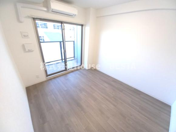 プレサンス神戸長田ラディアラの寝室