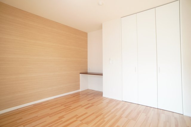 ヒルズ奈良鳥見の洋室