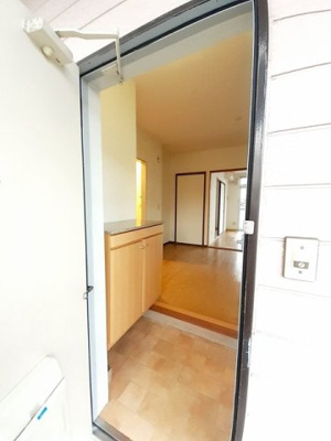 【玄関】 | ウッディハイツ | ゆったりとした玄関です