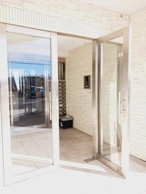 【エントランス】 | ベルクレール | 毎日通るエントランスはこのようになっています